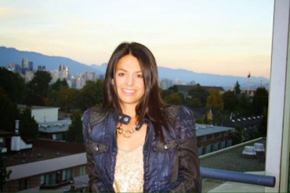 Meet your Posher, Brandshoegirl - Picture 1 of 1